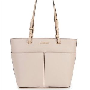 Michael Kors - Bedford Pebbled Leather Tote